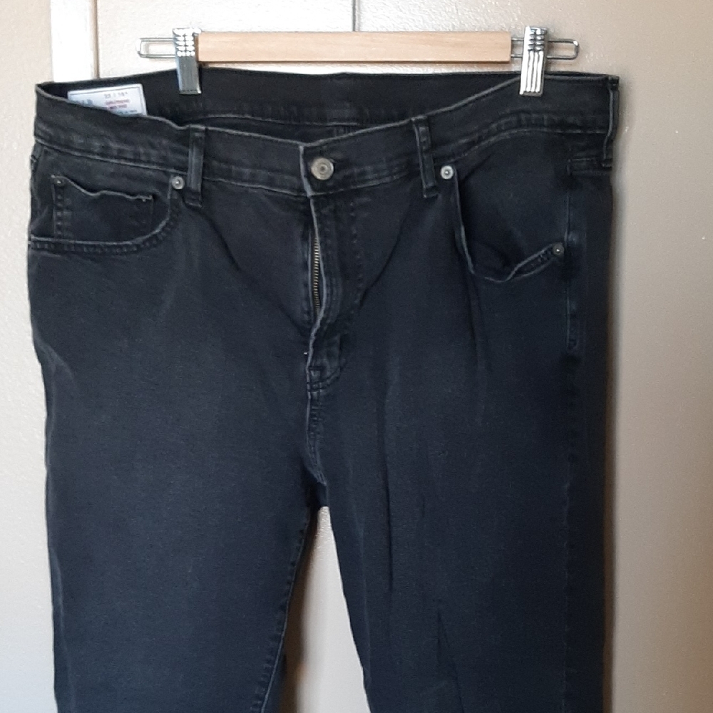 GAP Women's Black Straight Leg Jeans